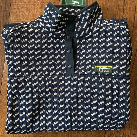 L.L. Bean Sweaters - L.L. Bean Sweater Fleece Pullover!!